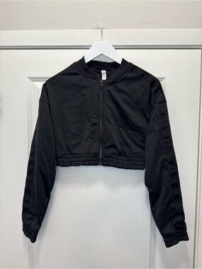 Alo Yoga Prizewinner Jacket Cropped Black